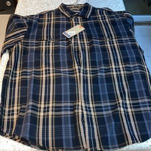 Long sleeve men’s button down